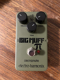 Electro-Harmonix Green Russian Big Muff Distortion/Sustainer