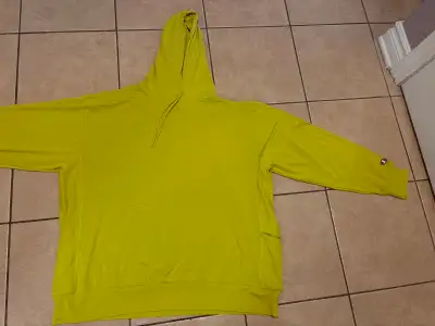 Men's 2 XL Champion shirt, View more