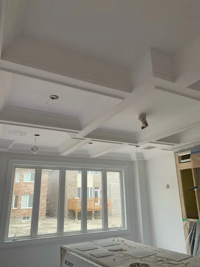 house paint  in Construction & Trades in London - Image 8