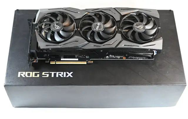 ASUS ROG-STRIX-RTX2080TI 11GBOC 11GB GDDR6 Gaming GPU Video Card in System Components in City of Toronto - Image 3