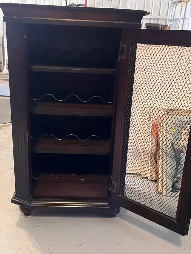 wine rack in Hutches & Display Cabinets in Chatham-Kent - Image 3