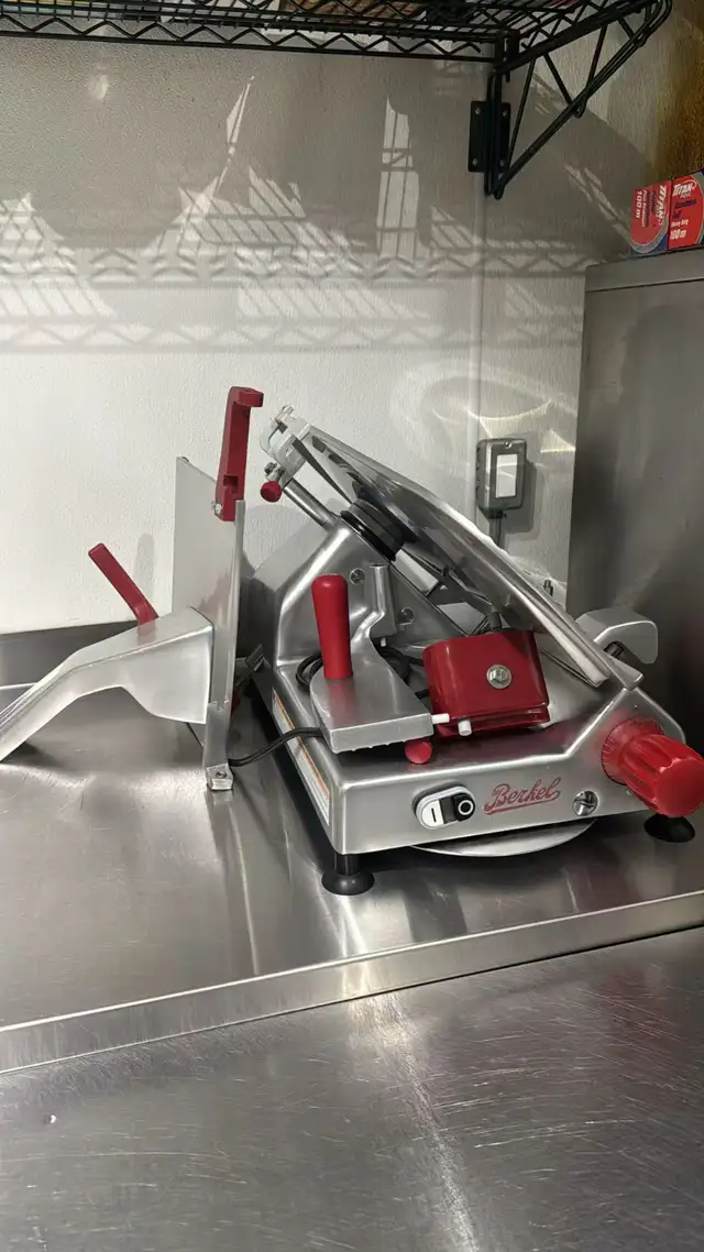 RESTAURANT EQUIPMENT ONLINE AUCTION DEC 8TH@4PM@LIQUIDATORZ.COM in Industrial Kitchen Supplies in City of Toronto - Image 18