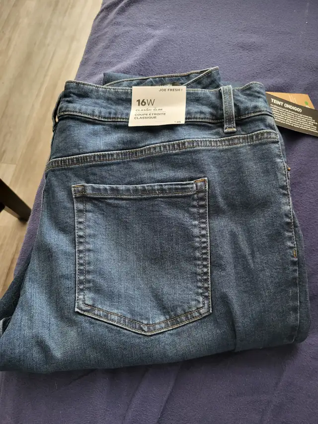 16W Joe Fresh Classic Slim in Women's - Bottoms in Belleville - Image 2