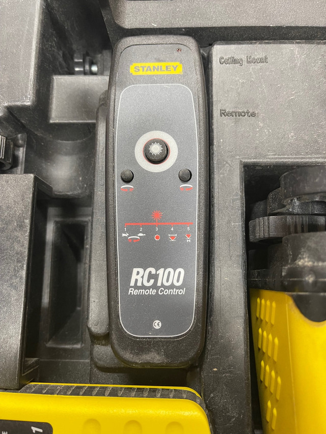 Stanley RL 100 Manual Rotary Laser in Power Tools in La Ronge - Image 3
