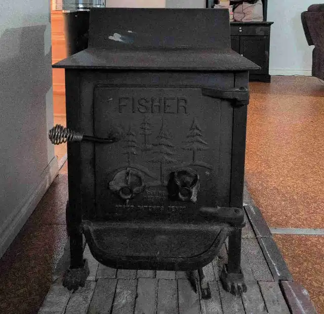 Poêle à bois Fisher in Fireplace & Firewood in Lanaudière - Image 2