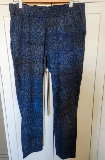 Lululemon Jet Crop Slim pant (size 8), View more