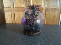 Butterfly Floral Globe