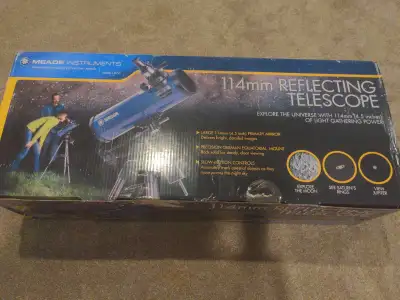 Excellent condition telescope by Meade Only used once, nearly mint condition. 114mm Reflecting Teles...