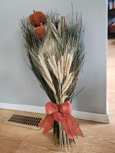 Brand New Fall Harvest Bundle Decor, View more