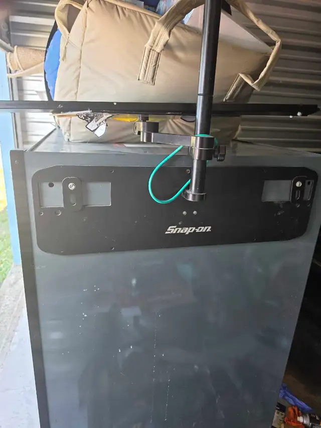 snap on tool box used  in Tool Storage & Benches in Kingston - Image 4