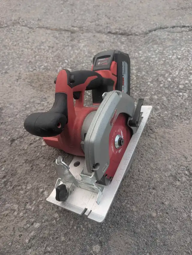 Milwaukee  M18 Red Lithium Battery Circular Saw (Used) 62863731141891121