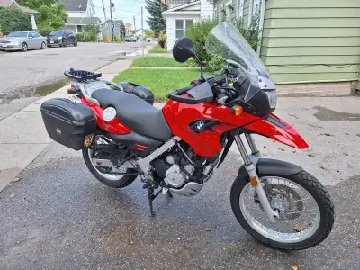 Really good condition with low km. All services up to date has painters and helmet box, aftermarket...