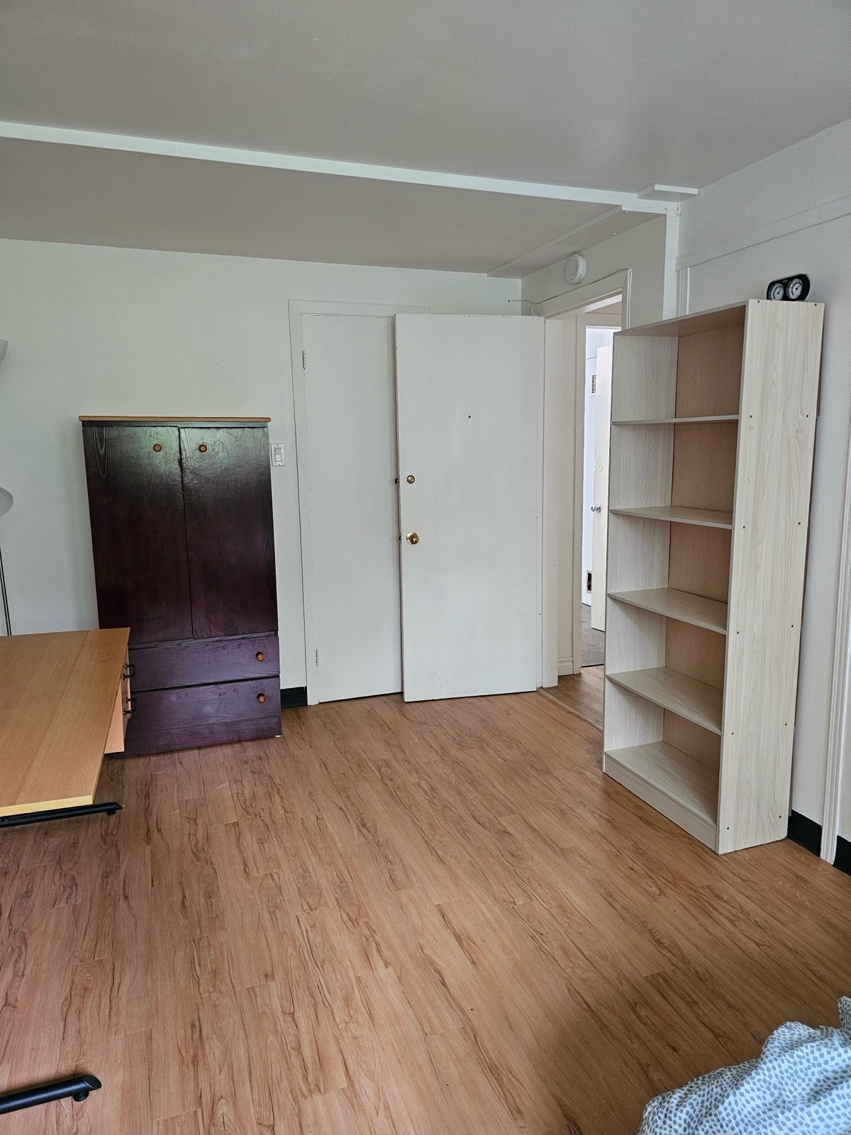 private room for rent — photo 3