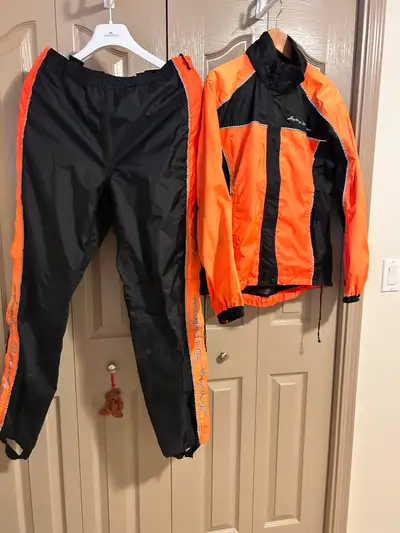 Genuine H-D LADIES Rain Gear, View more