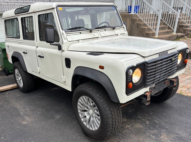 2005 Highlander Defender TD5 110 Diesel 2.5L Turbocharged 4x4 — photo 2
