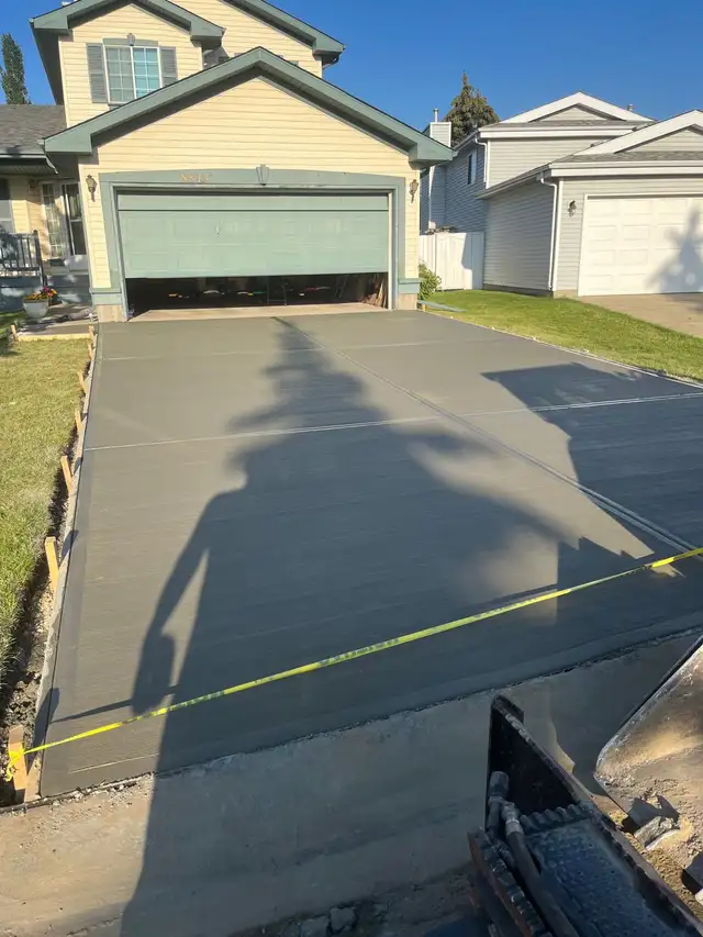1 st Call Concrete & Landscaping Services 780 267 766562863711464962123