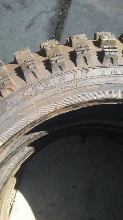 Brand New motocross tires Assorted sizes are 2,75 - 10 2,50 - 10 3,25 - 15 3,50 - 15 3,00 - 16 70/10...