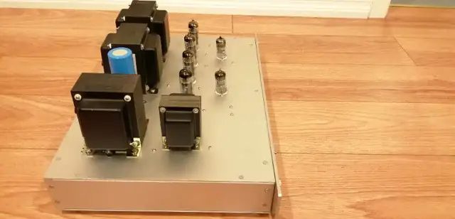 EL84x4 Stereo Power Push-Pull Tube Amplifier .Max.17W/Channel in General Electronics in Markham / York Region - Image 5