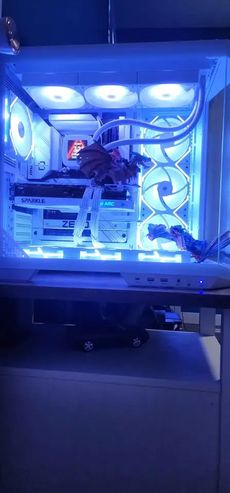 Studio/gaming pc in Desktop Computers in Edmonton - Image 3