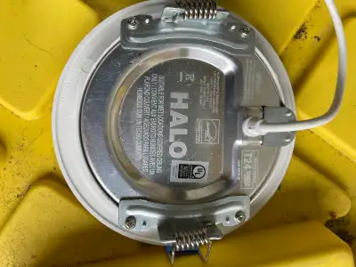I'm offering 3 Halo LED recessed lights, perfect for upgrading your home lighting. These lights prov...