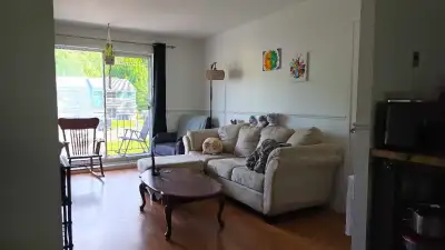 Grand 5 1/2 à louer dans le secteur de Saint-Nicolas à Lévis 12 minutes des ponts ✅ Disponible à par...