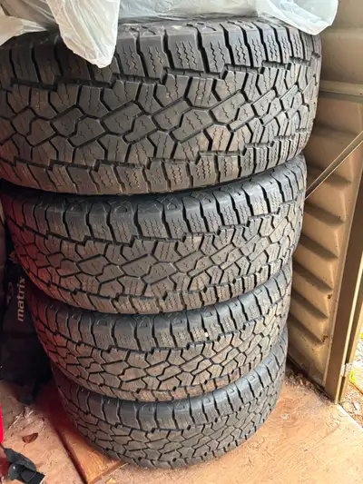 $1000 X-Trail Motomaster All Terrain Tires 275/65R18 25,000km of usage Came off 2019 F-150 SuperCrew...