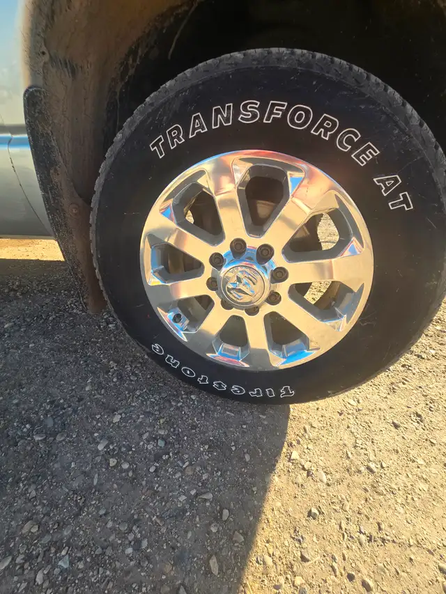 2500 dodge ram Great for 4x4ing, or mud boggs. in Cars & Trucks in Grande Prairie - Image 2