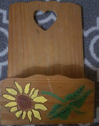 Wood Sunflower Holder