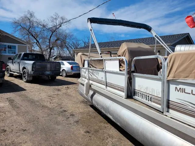 2001 Millennium Odyssey  in Personal Watercraft in Winnipeg - Image 7