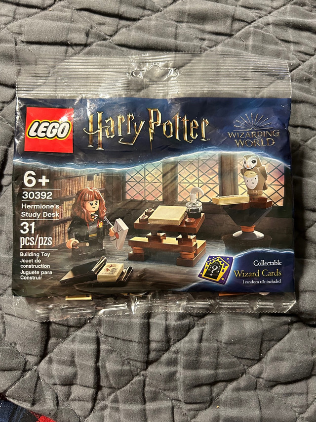 ⭐ NEW LEGO Harry Potter 30392 Hermione's Study Desk Polybag Set in Toys & Games in Oshawa / Durham Region