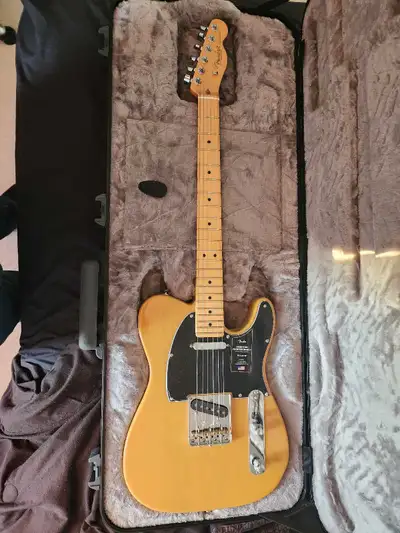 Fender Telecaster American Professional 2 Includes -COA -Original accessories - Hardshell Fender cas...