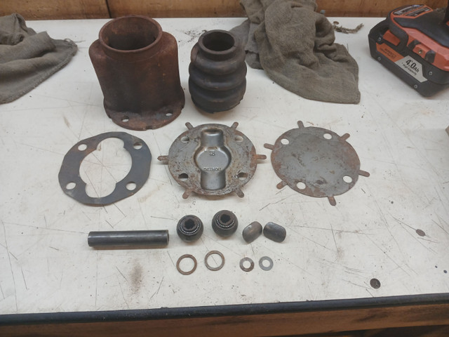 Mopar Parts in Other Parts & Accessories in Ottawa