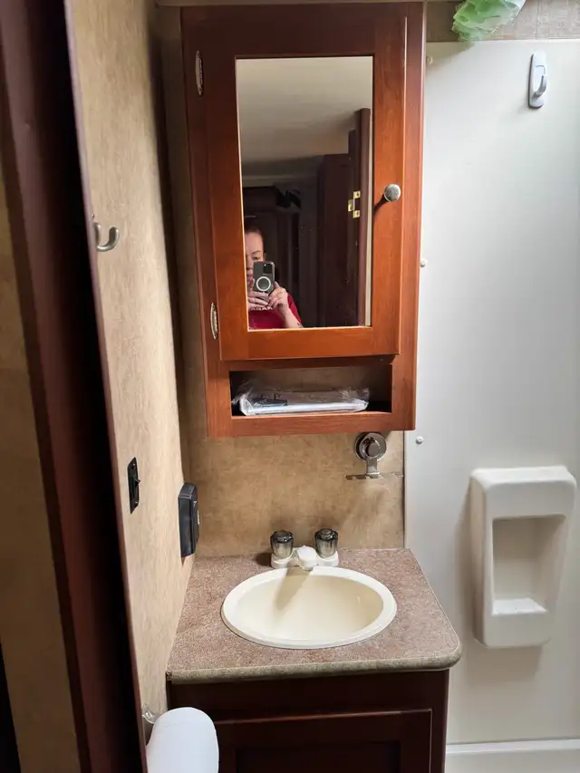 KODIAC  Express 2013. Immaculate in Travel Trailers & Campers in Hamilton - Image 7