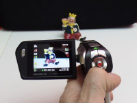 DXG-5B6V HD small 5MP digital camera /like new /small size cool