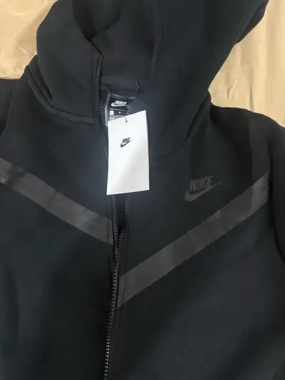 Nike Tech Fleece, View more