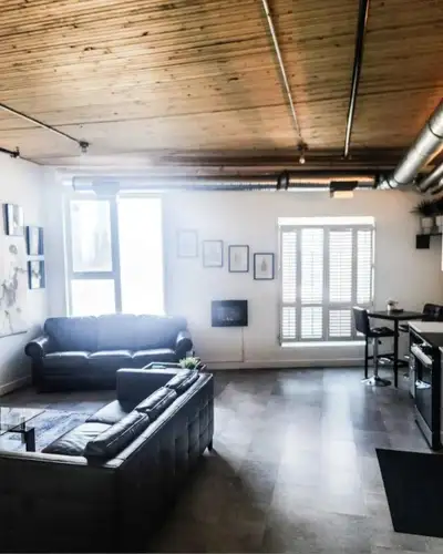 EAST VILLAGE MODERN LOFT – ALL UTILITIES INCLUDED $1,500 month – Available May 15 Live in the heart...