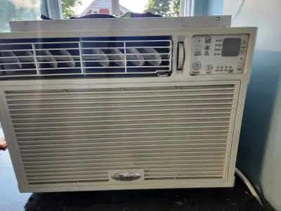 10 000 btu AC unit $200, View more