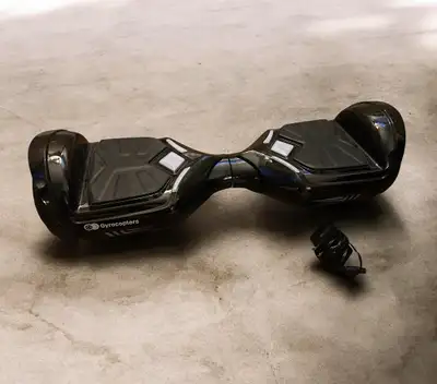 Selling a Gyrocopters 6.5” Self‑Balancing Hoverboard in excellent working condition. Fully tested —...
