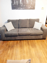 "Fava" couch from Leon's 