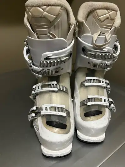 Rossignol ski boots and skis, View more