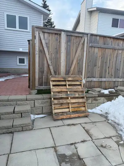 Wooden pallets FREE, View more