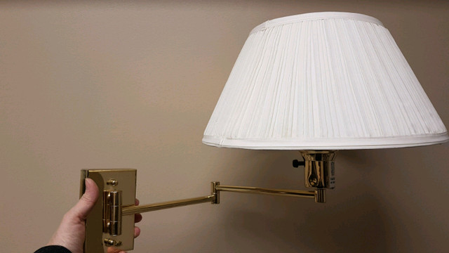 Extension Arm Wall Lamp in Indoor Lighting & Fans in Oshawa / Durham Region - Image 2