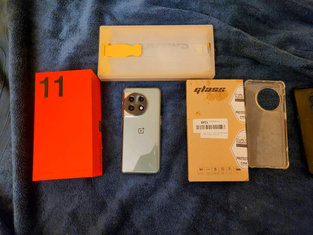 Oneplus 11  in Cell Phones in City of Toronto