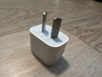 99% NEW Australian Apple Power Plug/Adapter with Regular USB
