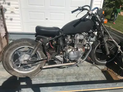 1978 Honda 450 Project or parts. Engine starts and runs- carb cleanup will help. $400 OBO Call or te...
