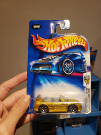 2004 Hot wheels Mitsubishi Eclipse Spider gold