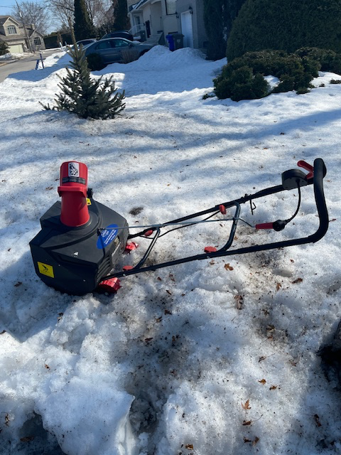 SOUFFLEUSE ÉLECTRIQUE 13.5AMP in Lawnmowers & Leaf Blowers in Longueuil / South Shore - Image 4