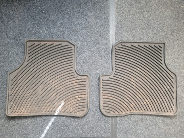 Volkswagen VW Passat Heavy Duty Rubber Mats in Other Parts & Accessories in City of Halifax - Image 2