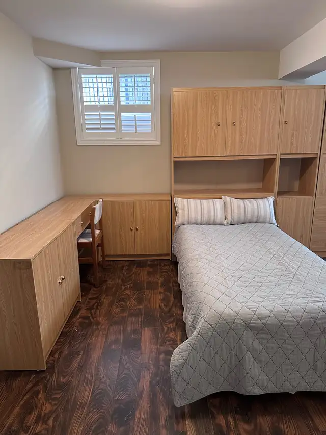 twin bedroom set in Multi-item in Oakville / Halton Region - Image 3