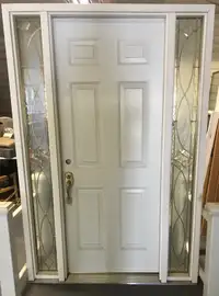 Door and sidelights